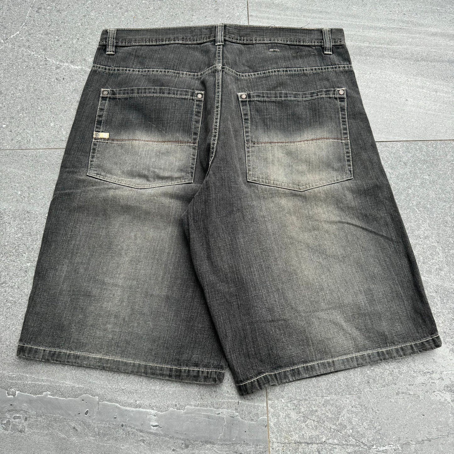 grail black sand southpoles - 40”
