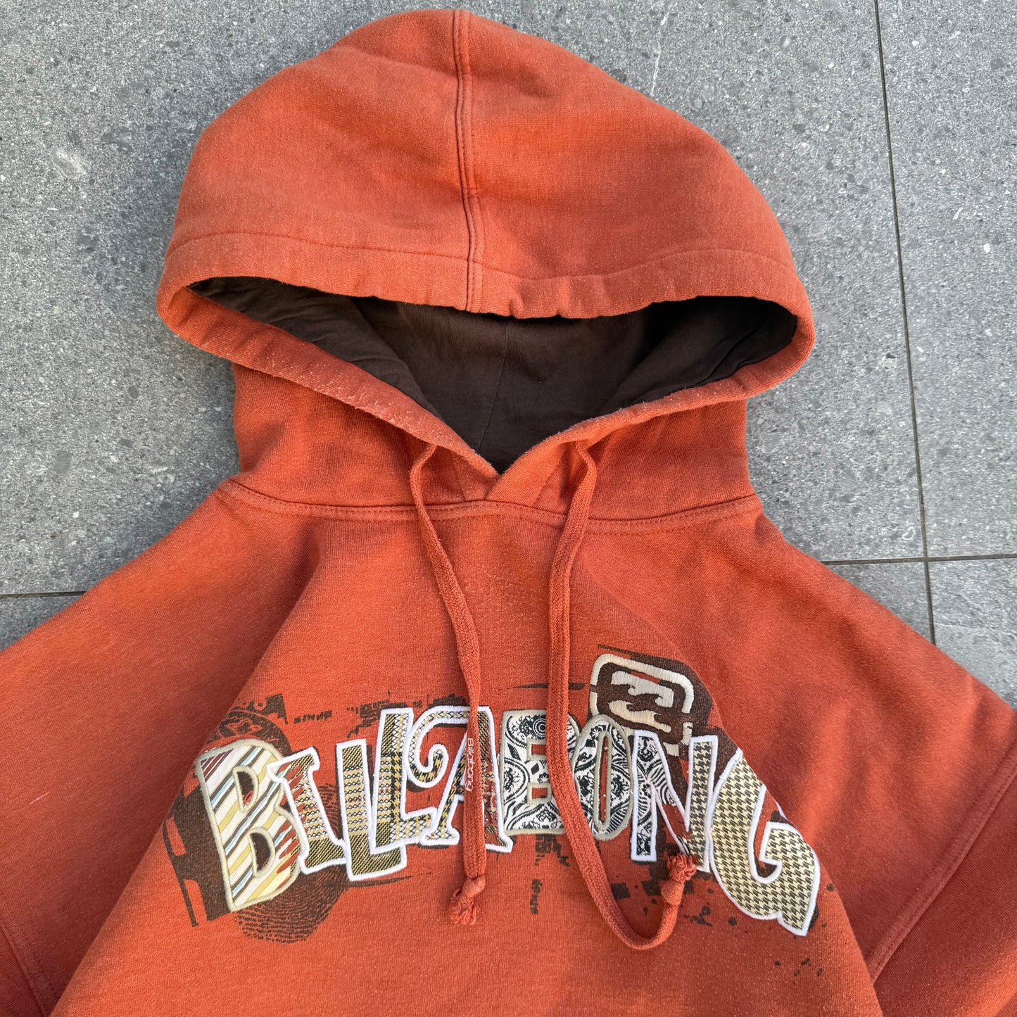 colours on this are nuts. also it fits so fucking good - XL