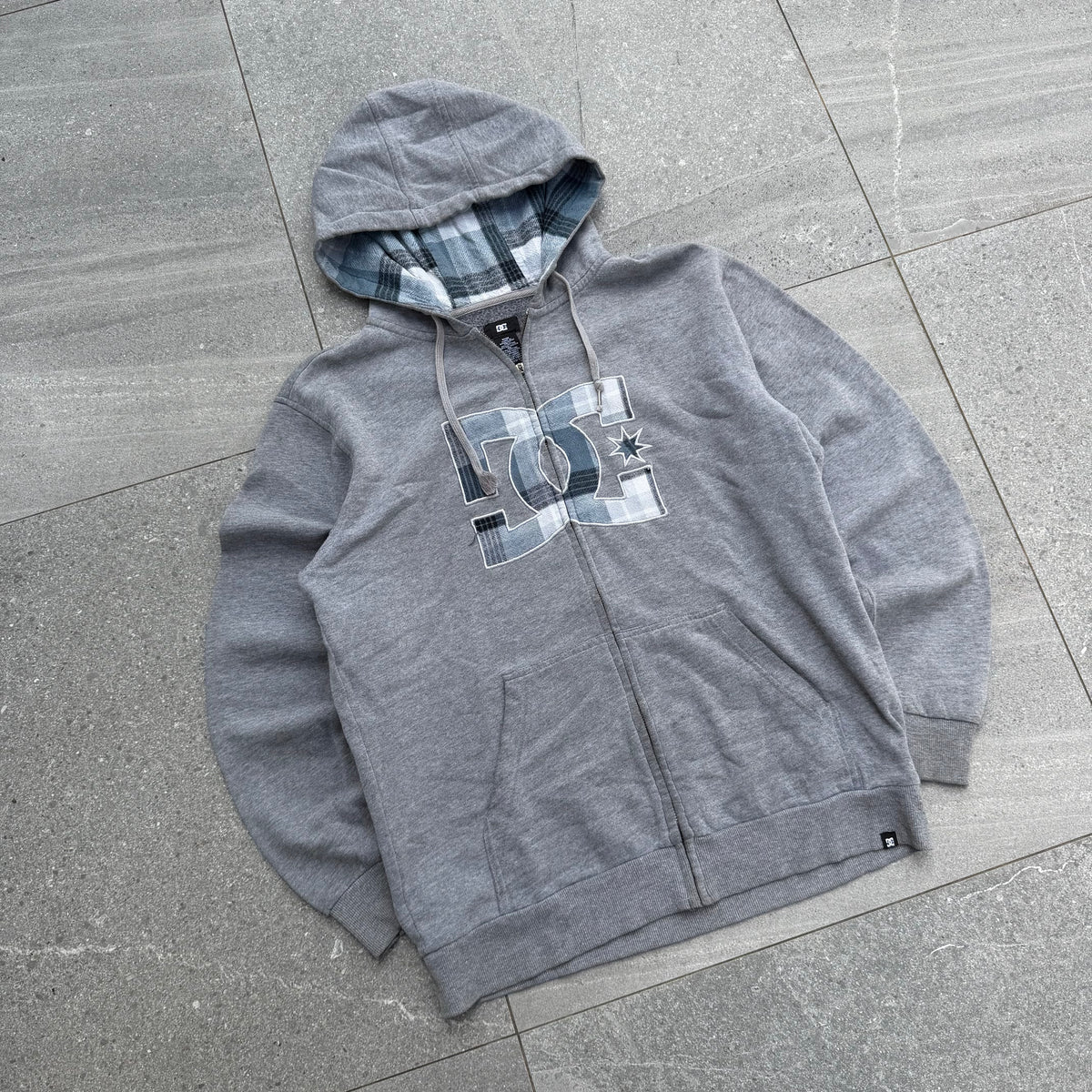 grail DC plaid zip - M