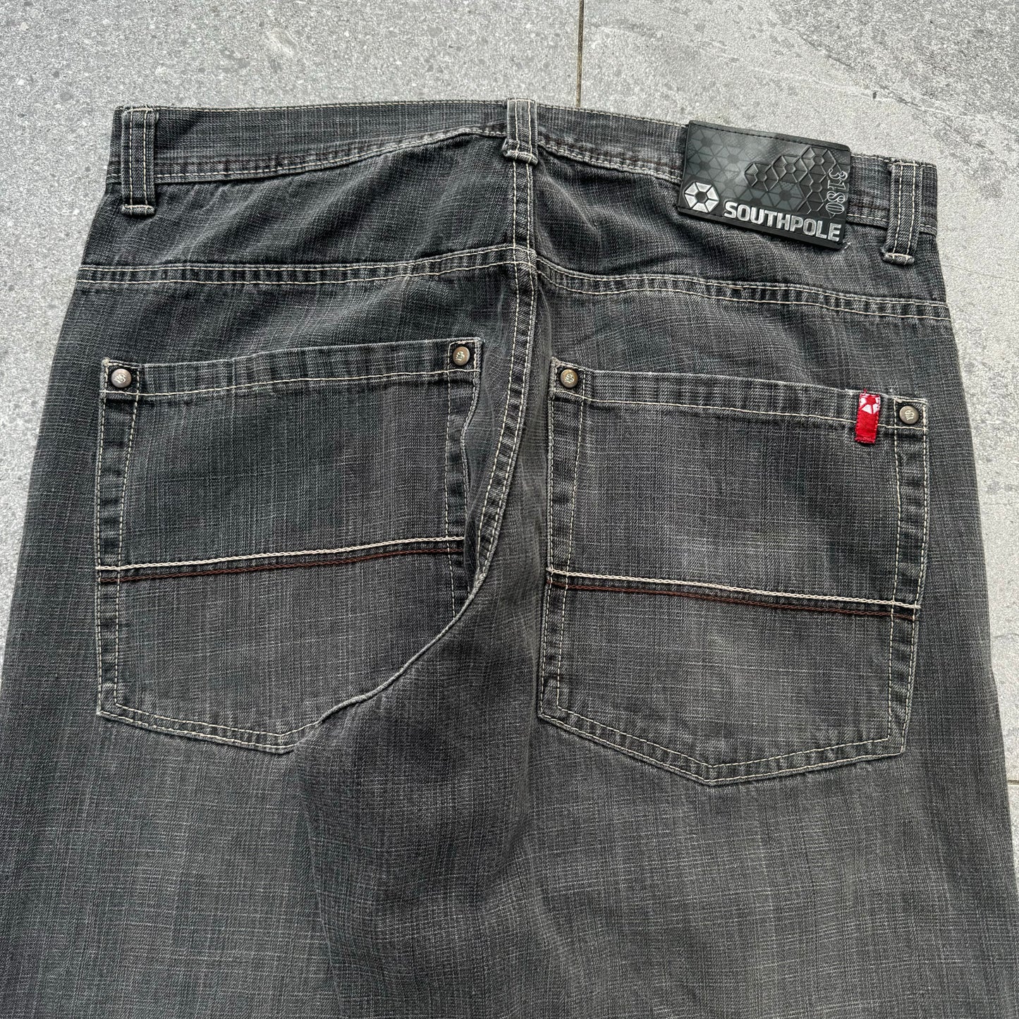 southpole jeans - 33”