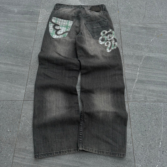 grail ecko plaids - 31x32”
