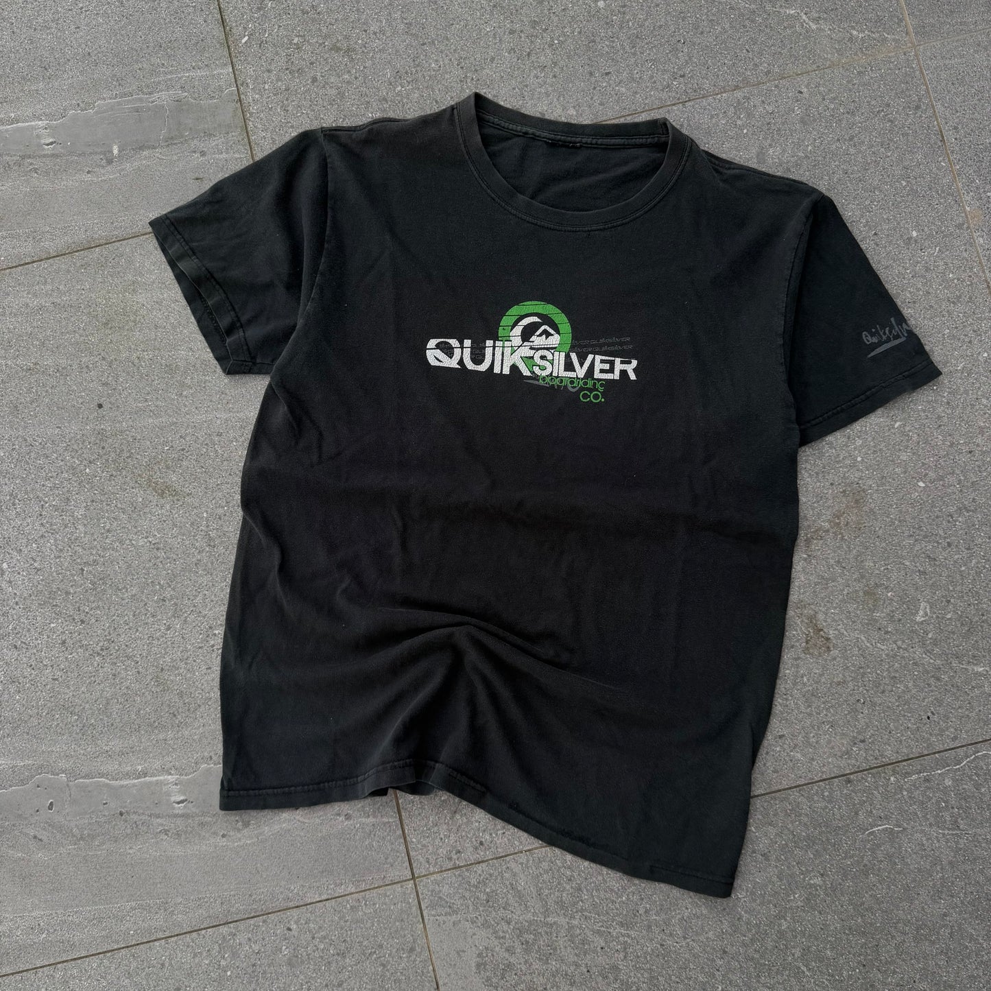 nice quikky tee - M