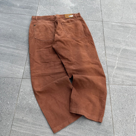 quiksilver cords - 34x27”