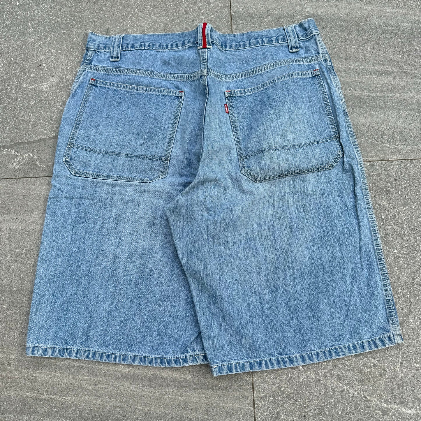 levis jorts - 36x12”