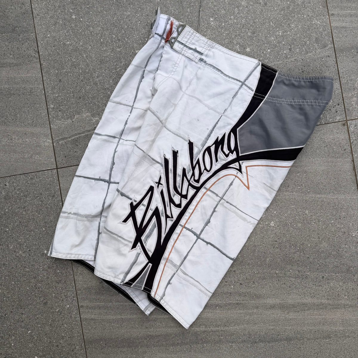 billabong occys - 32”