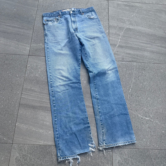 fuck these are hot too, levi’s 517 - 36x34”
