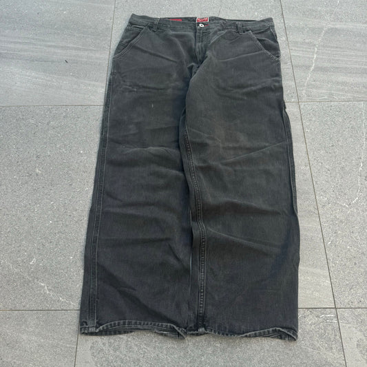 clean hilfiger jeans - 38x30”