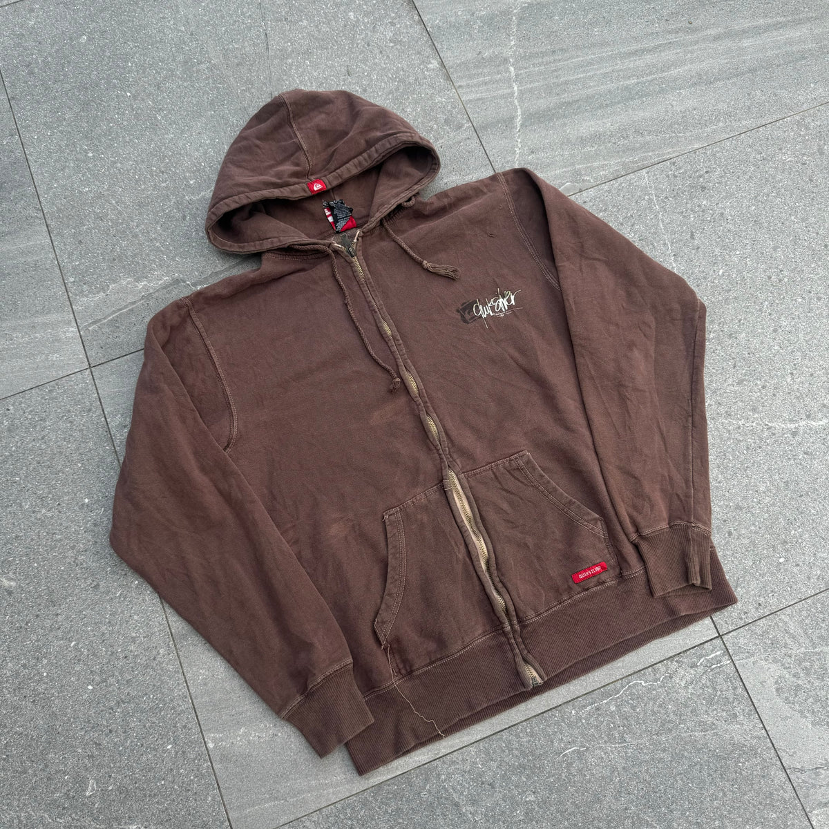 QUIKSILVERRRR ZIP - M