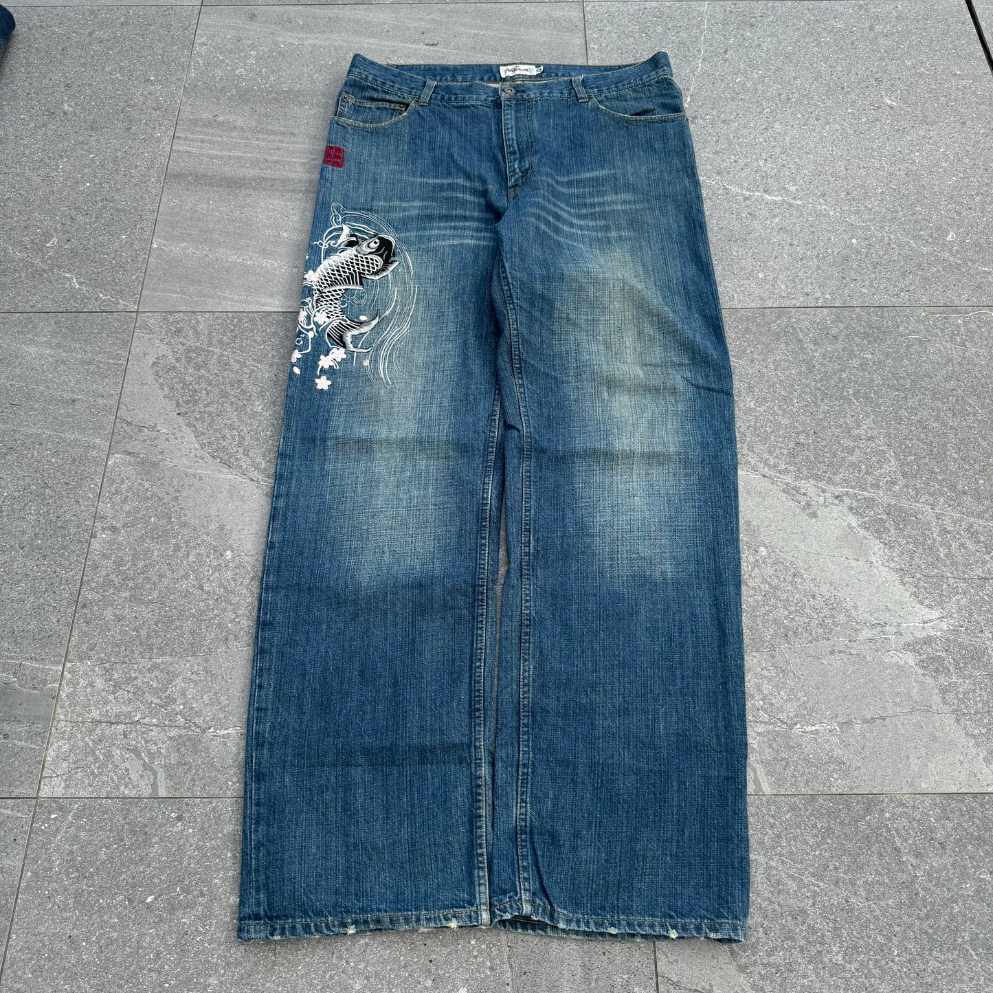 karakuri multi pocket jeans - 38x33”