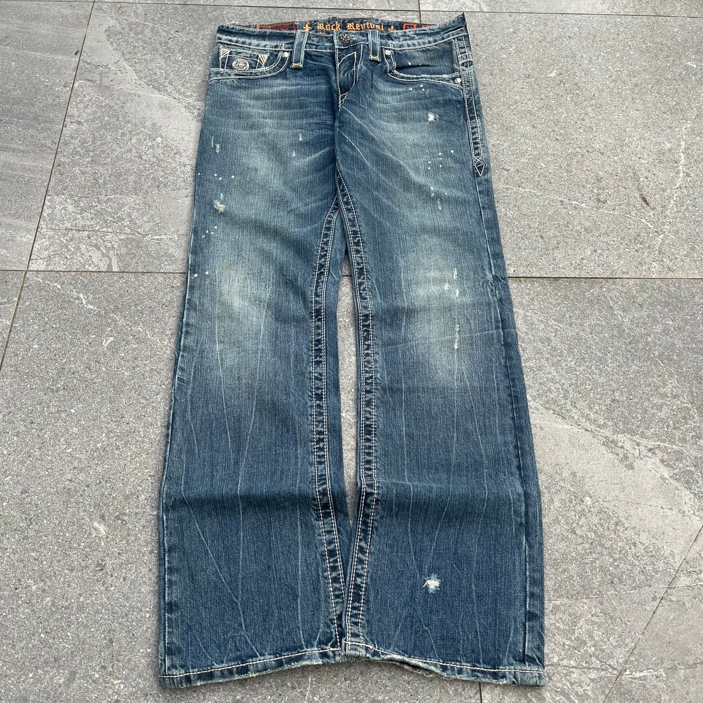 beautiful 10/10 orgasm spec rock revivals - 34x33”