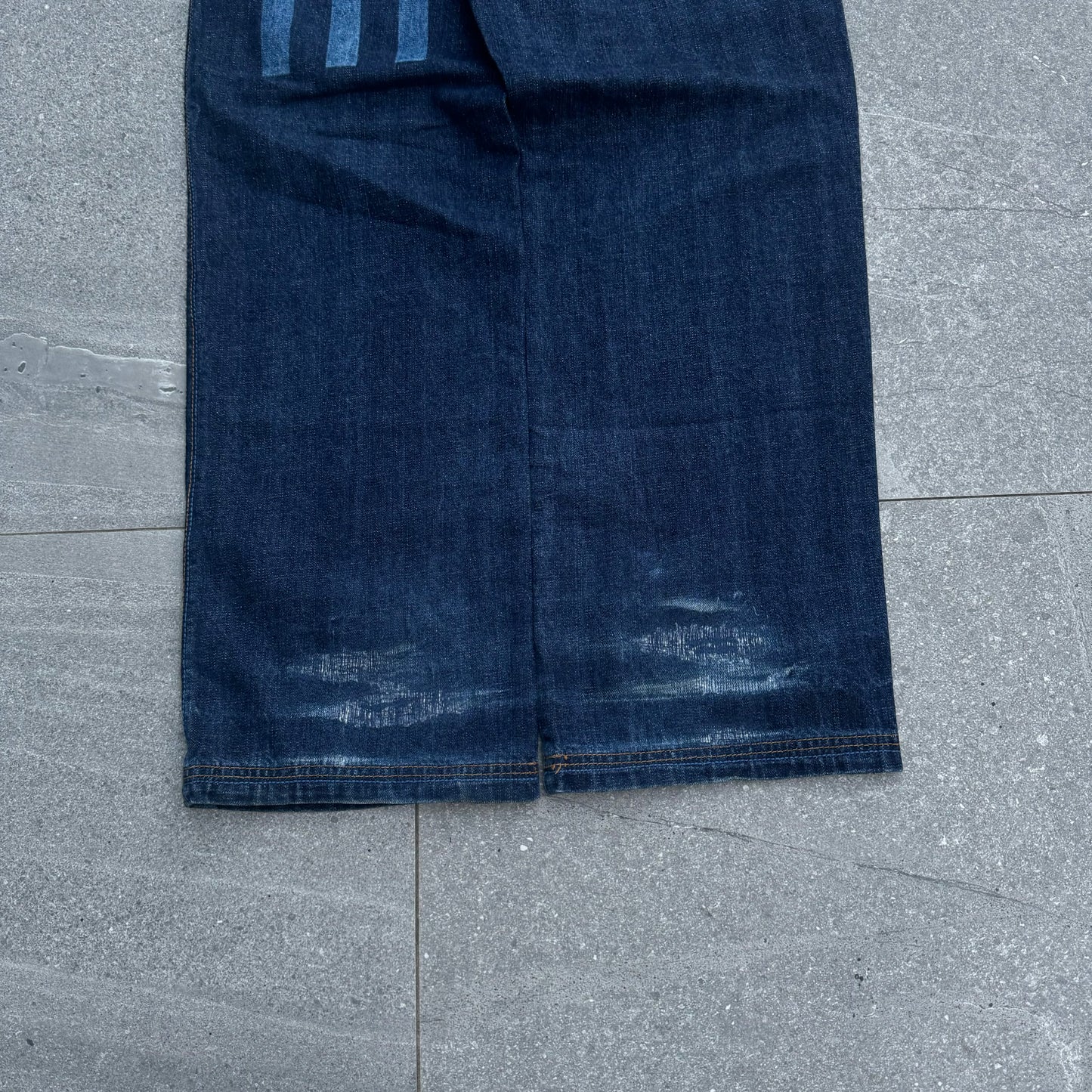 beautiful indigo wash phat farms - 30x32”