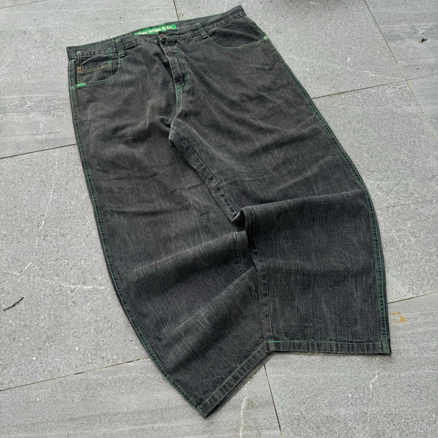 5ive jungle faders 44x32”