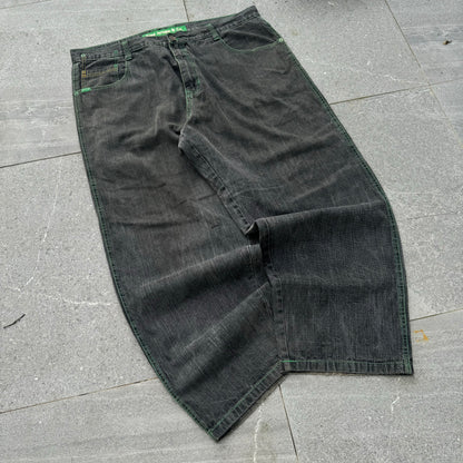 5ive jungle faders 44x32”