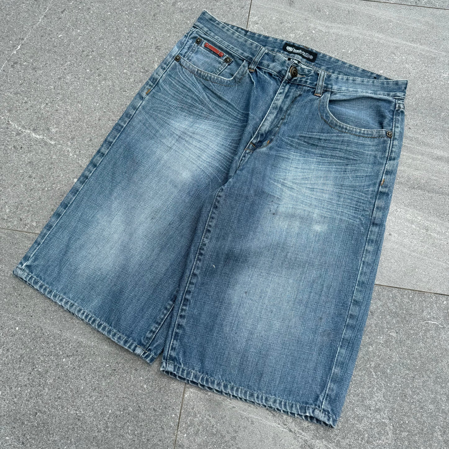 ecko jorts - 34”
