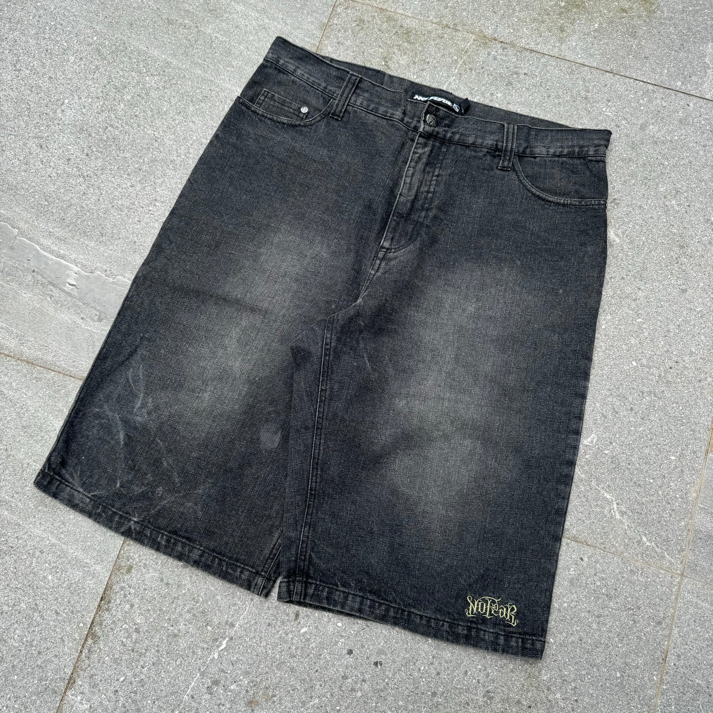 gangsta nofear shorts - 36x13.5”