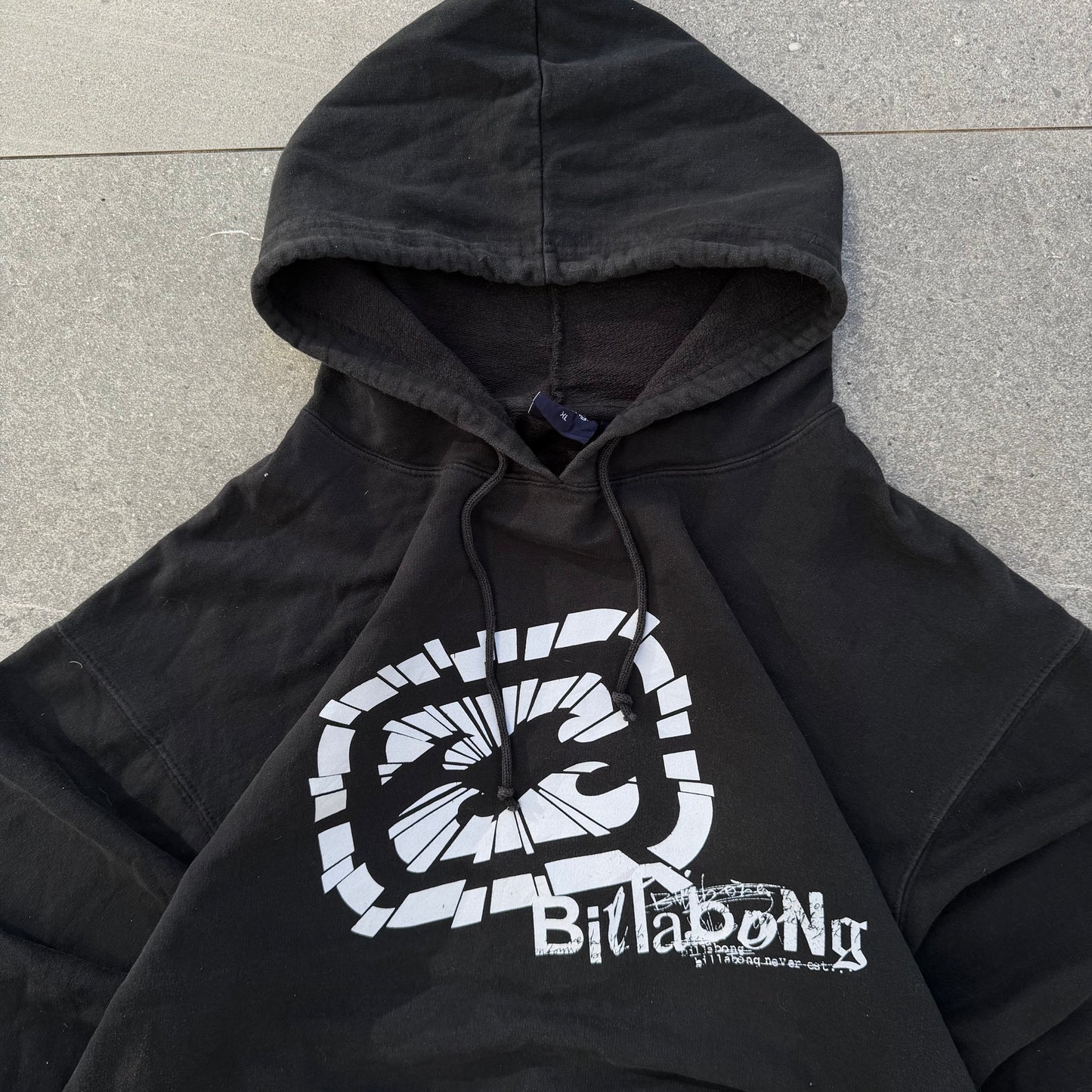 OG billabong hoodie (fits so good) - XL