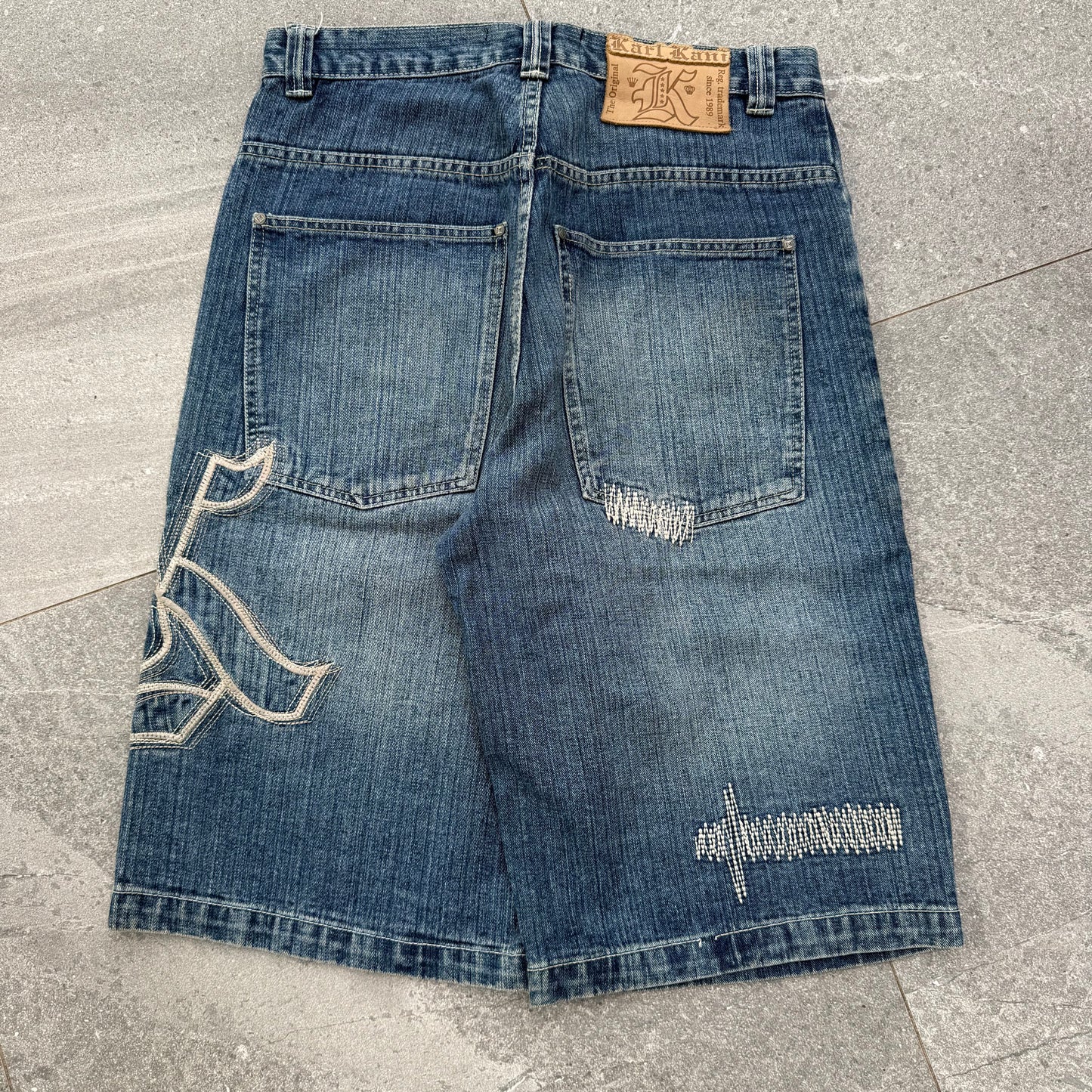 these fit so mf good. karl kani, size 34”