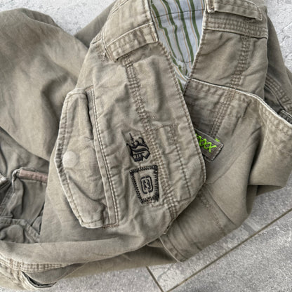 the PERFECT billabong shorts.  - 34”