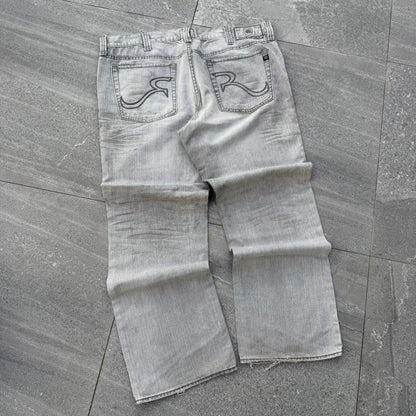 10/10 rock republics - 42x32”