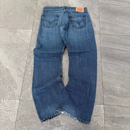 tidiest 527 low bootcuts out there - 33x32”
