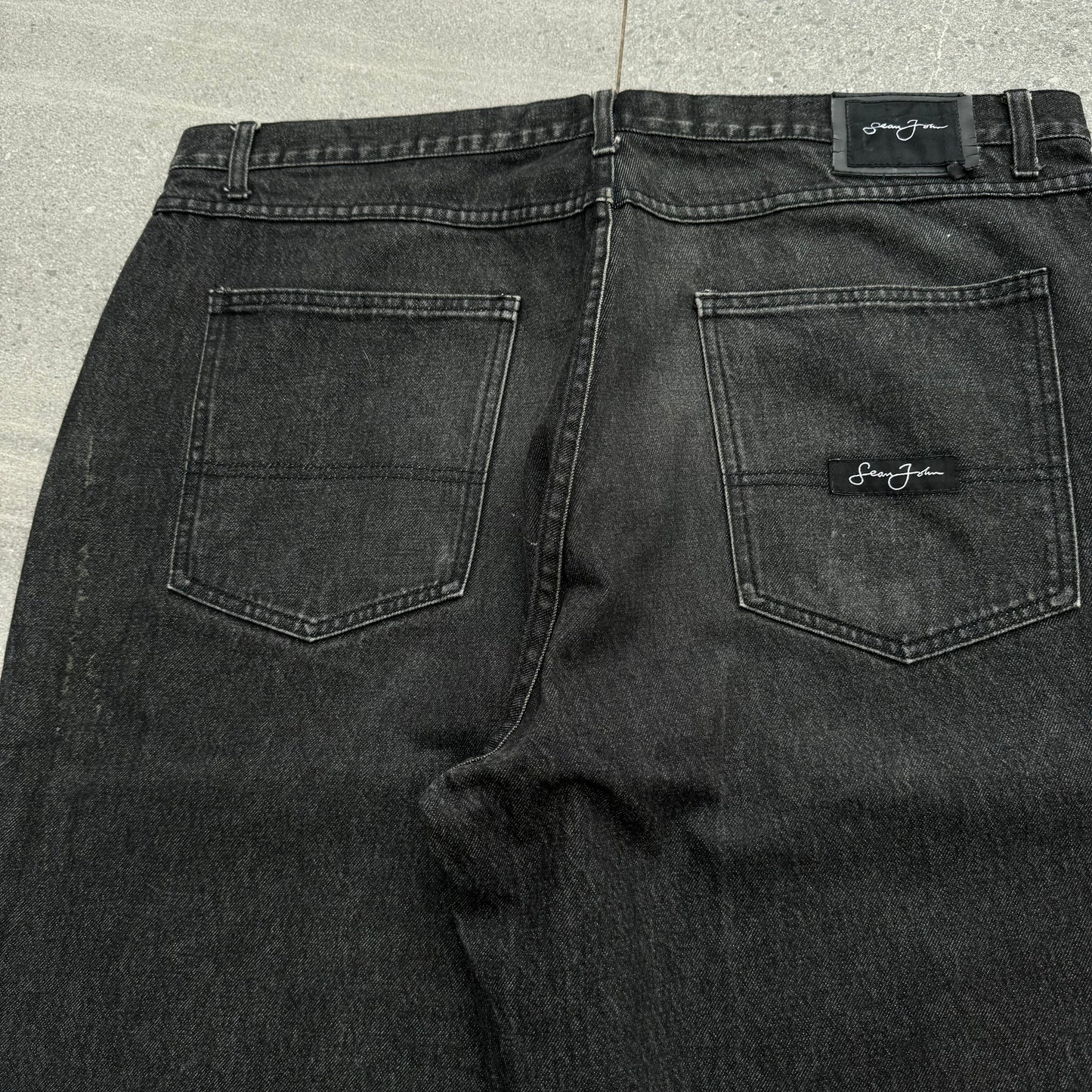 sean john jeans - 42x34”