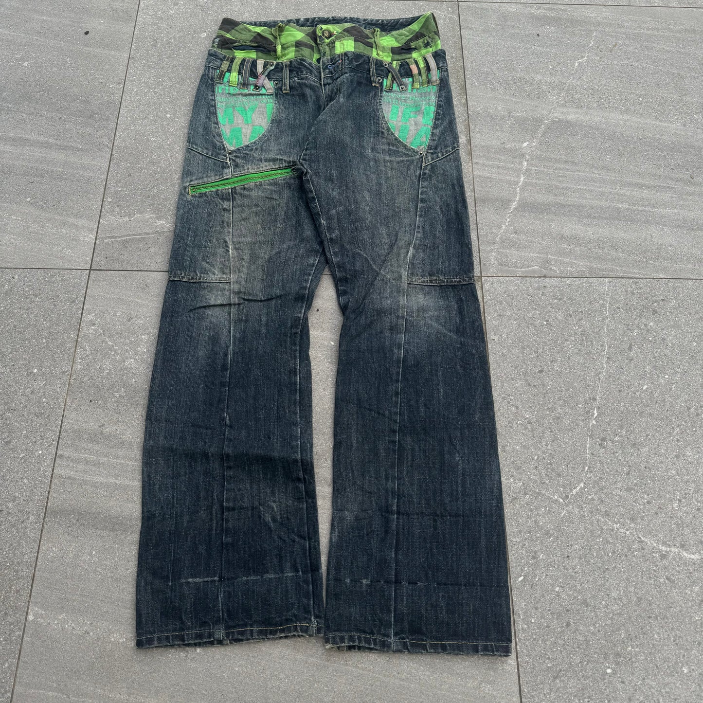 wait these are fucking nuts 31x31”