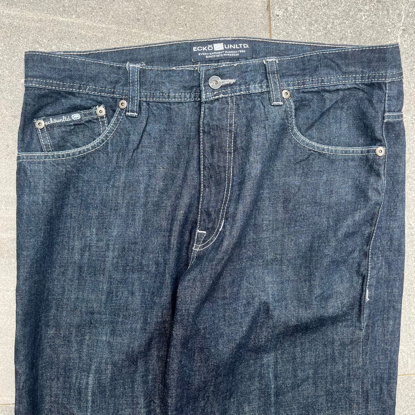 grailllll dark wash eckos - 36x34”