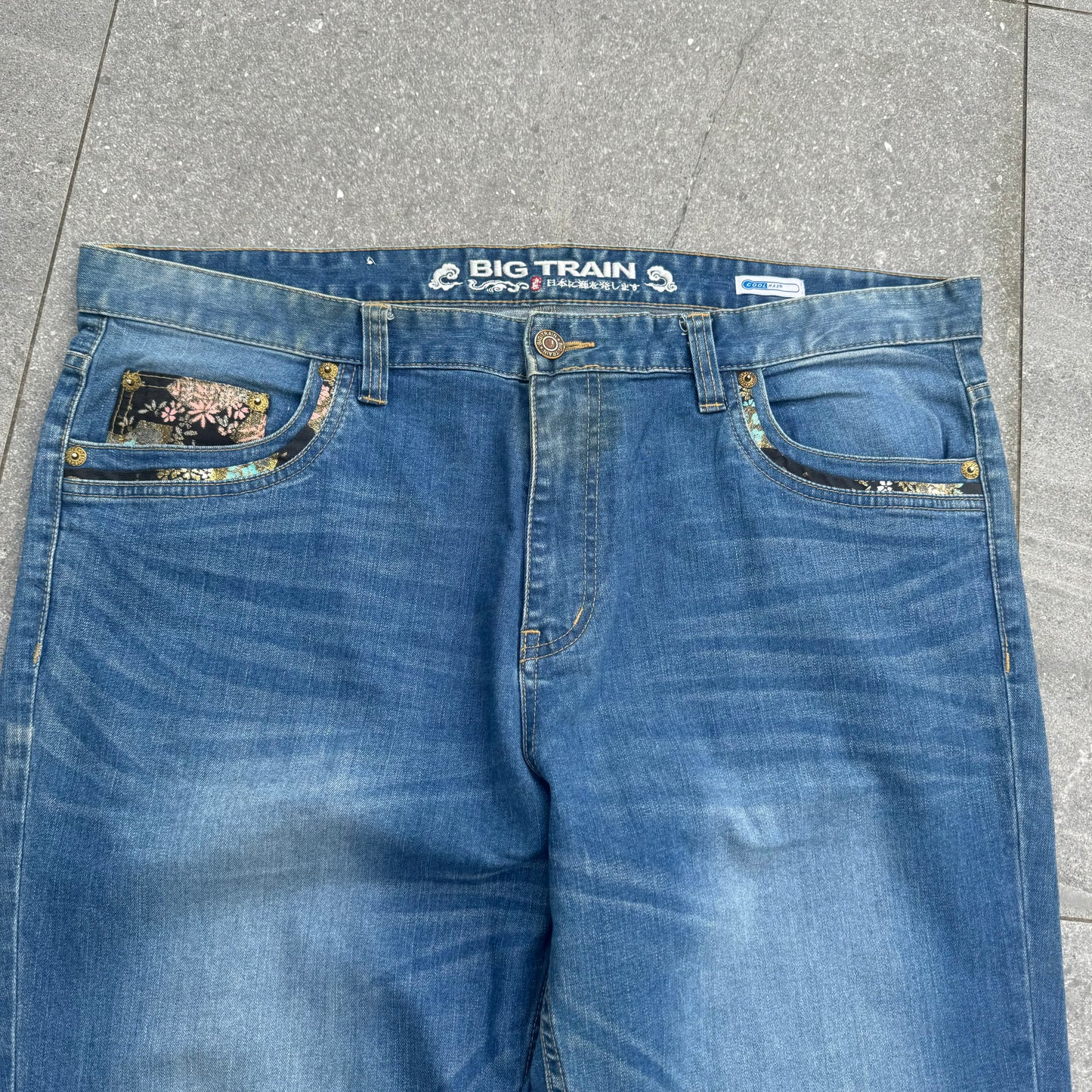 japanese big train stackeeeed jeans - 42x32”