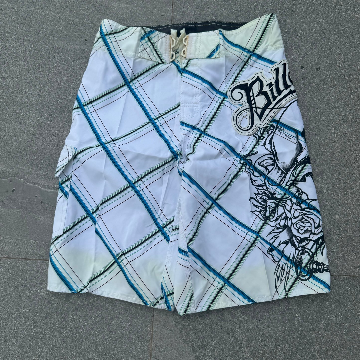 deadstock billabong boardies - 30x12”