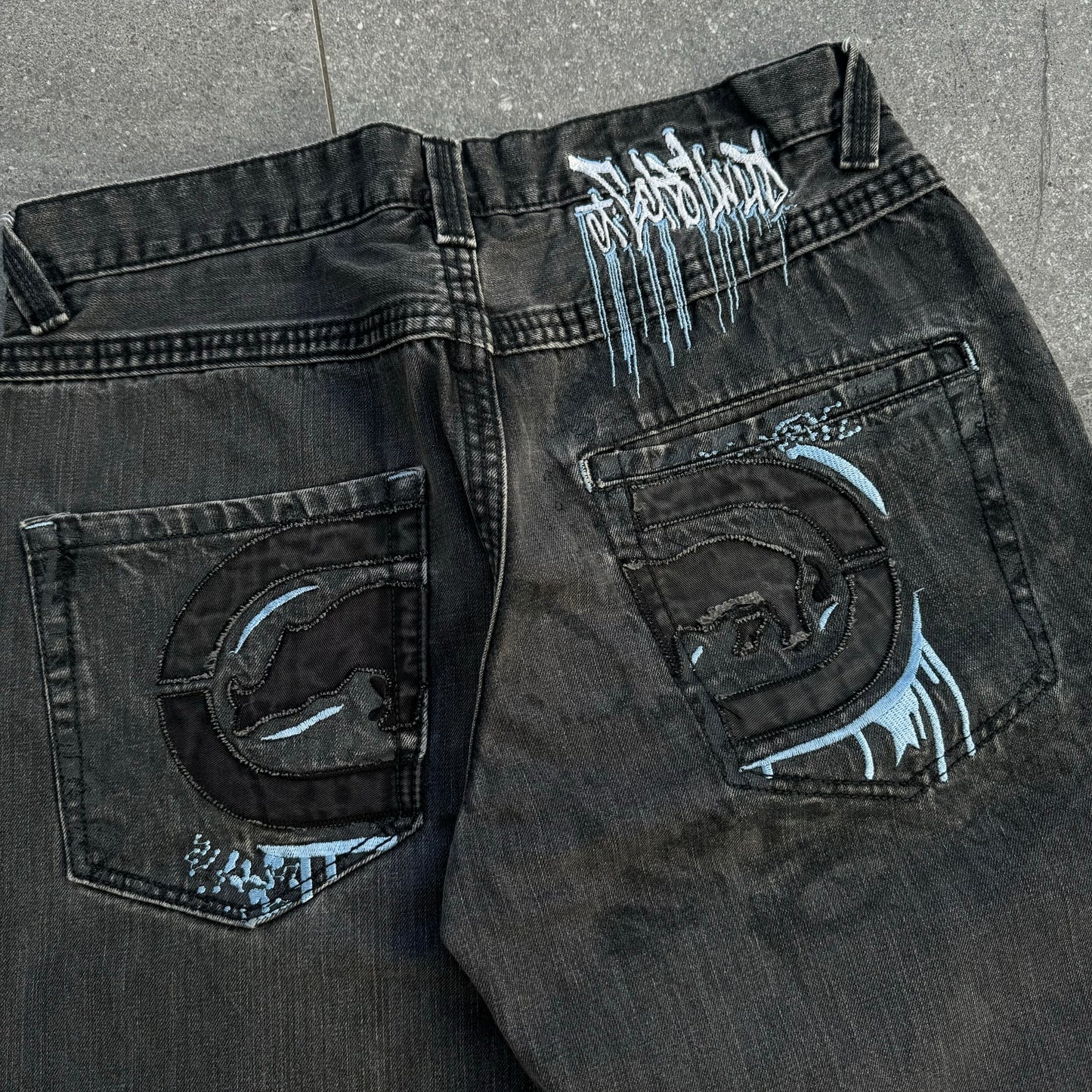sexiest ecko jorts - 35x14”