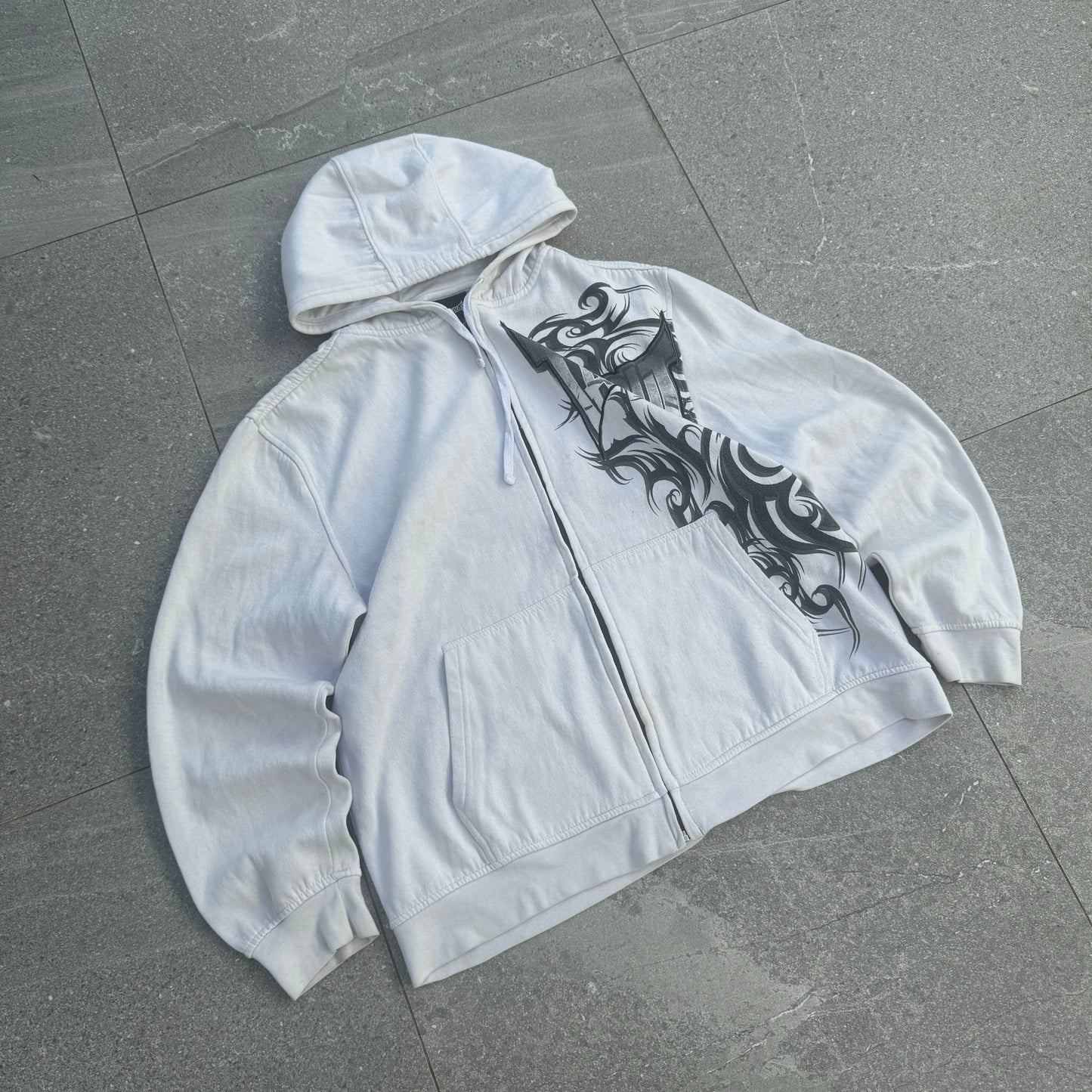 grail tapout hoodie - XL