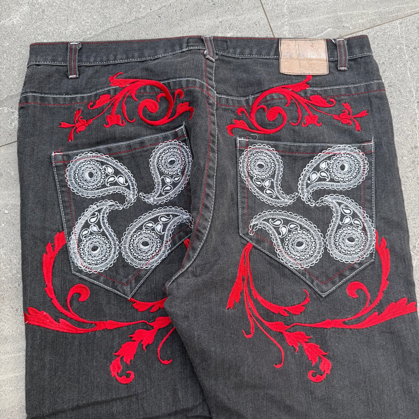 grail grail GRAIL red ape backhits - 42x32”