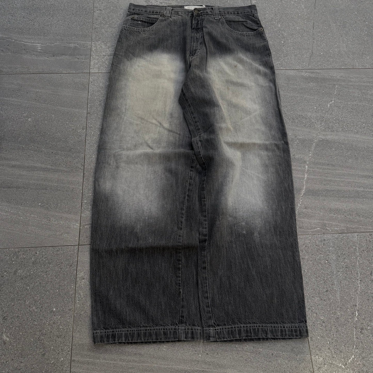 these r gas - 38x34”