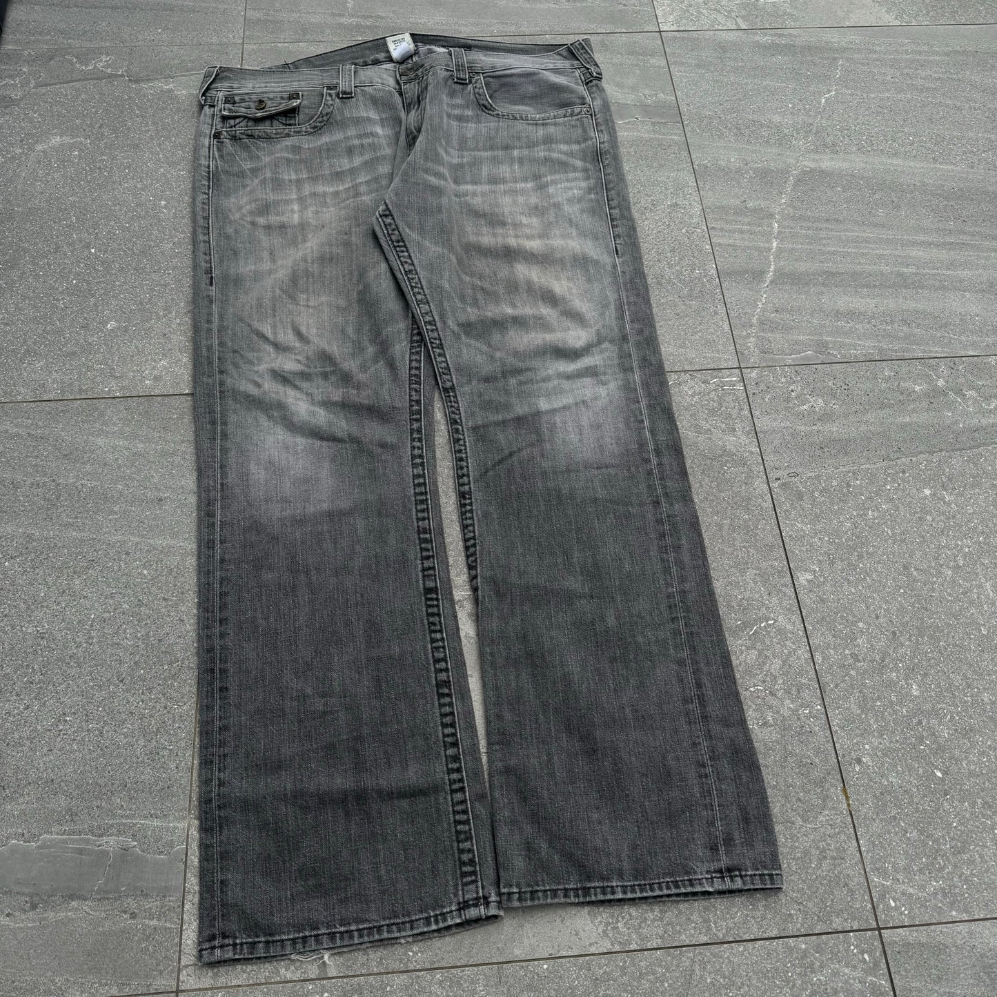 cleanest faded trues - 42x34”