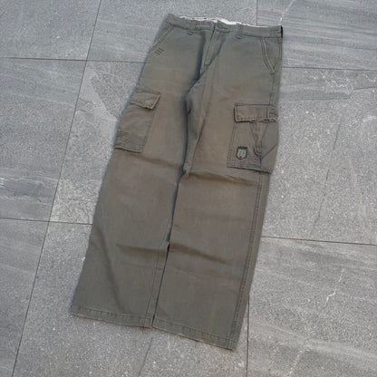 beautiful billabong army cargos ✌️ - 34x31”