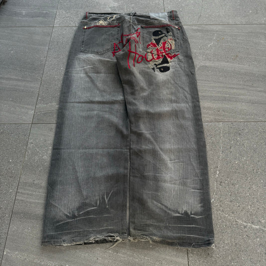 look at the wash on deez - 40x34”