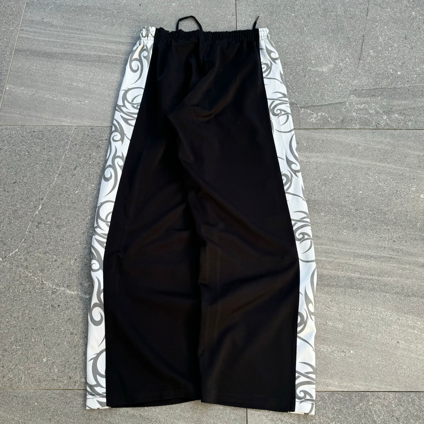 tribal trackies - 32-36”