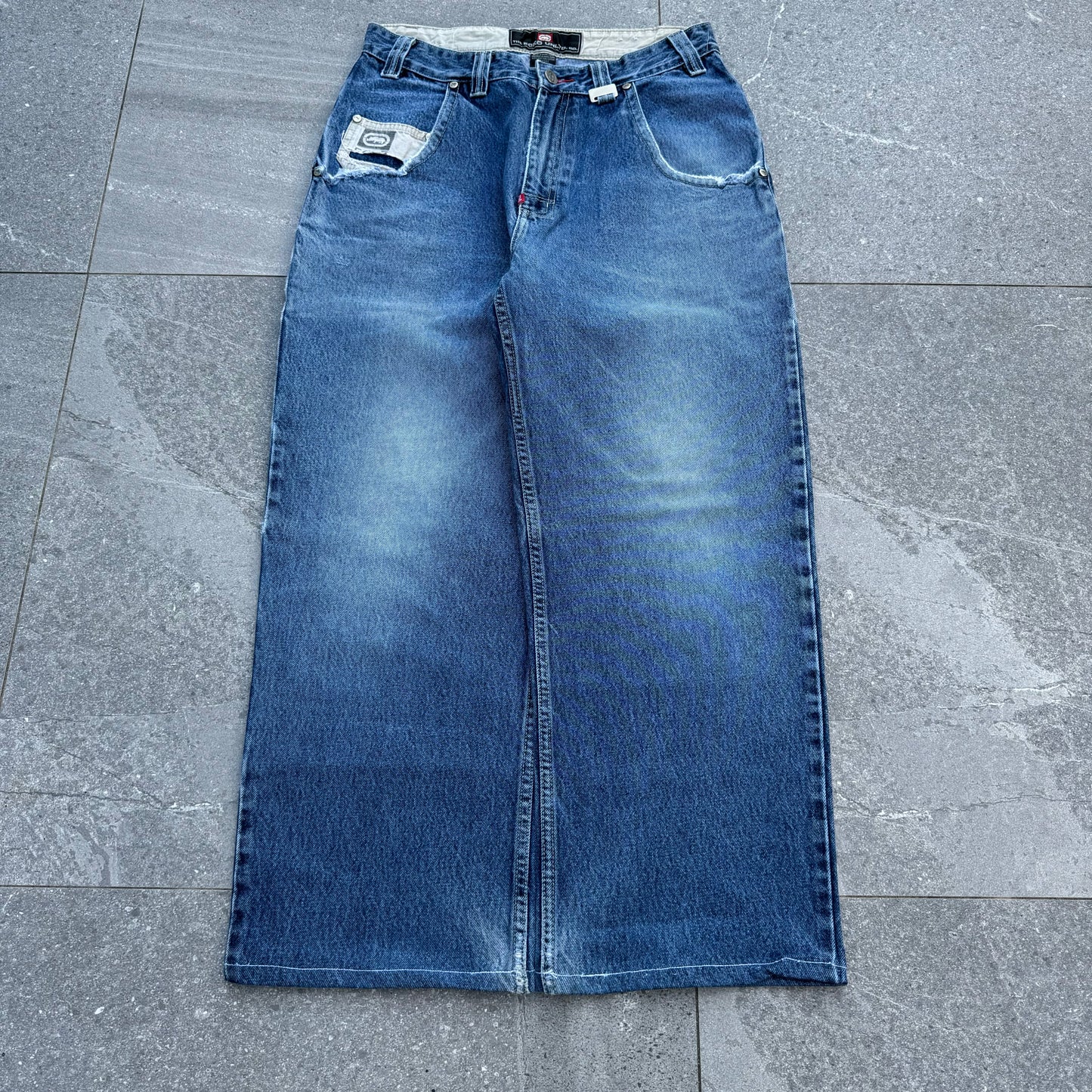ecko jeans - 32”