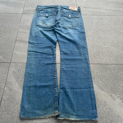 truey boooootcuts - 38x35” perfect stack