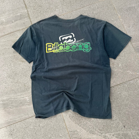perfectly faded billabong tee - XL