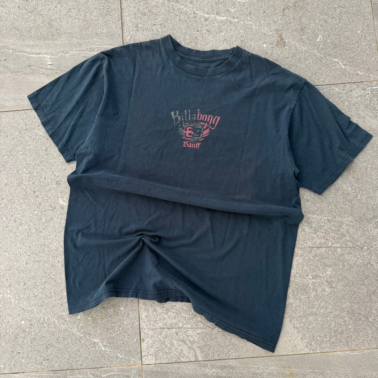 billabong banff tee - L