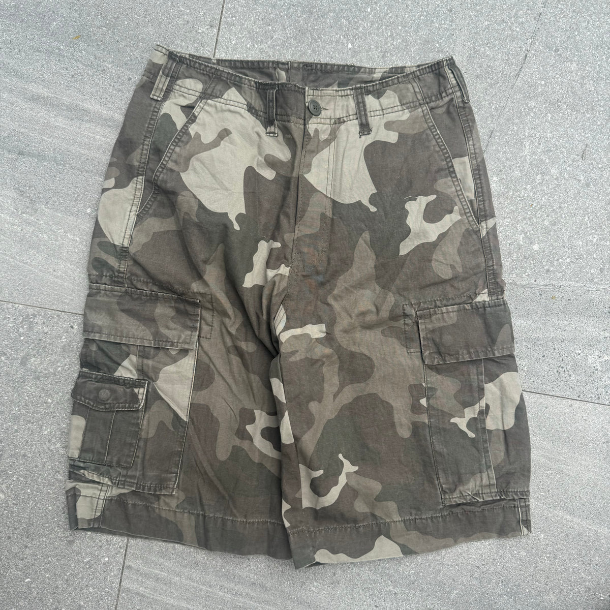 camo baggies - 30x11”