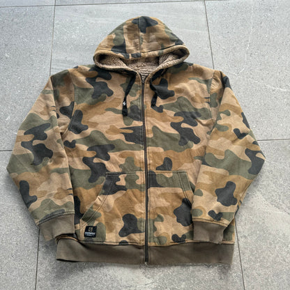 goated southpole camo hoodie - M