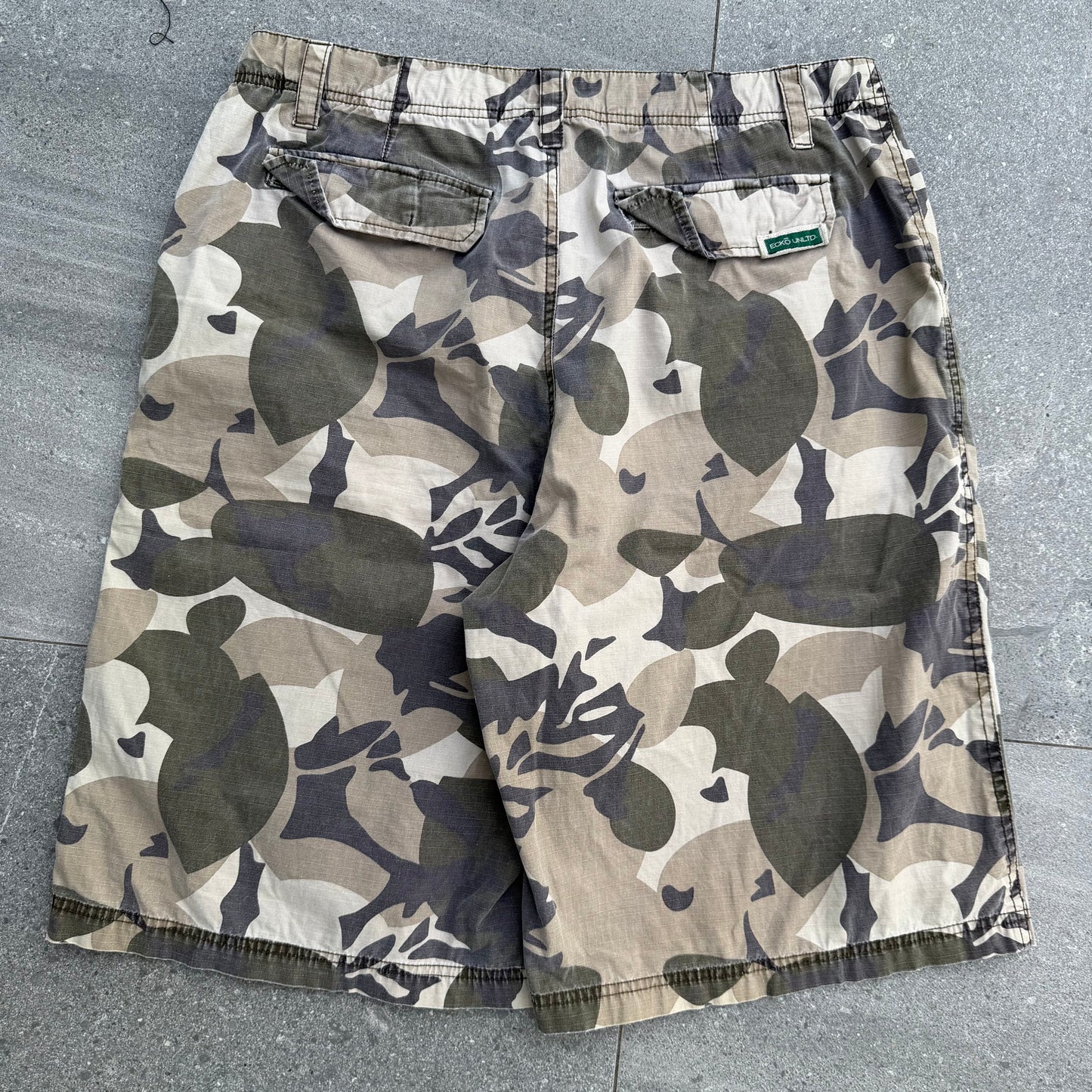 grail grail grail OMGWEEEEEE - 36x13” ecko embroidered camos