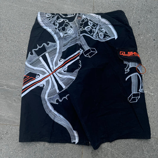 coldddd quiksilver boardies - 32x10.5”
