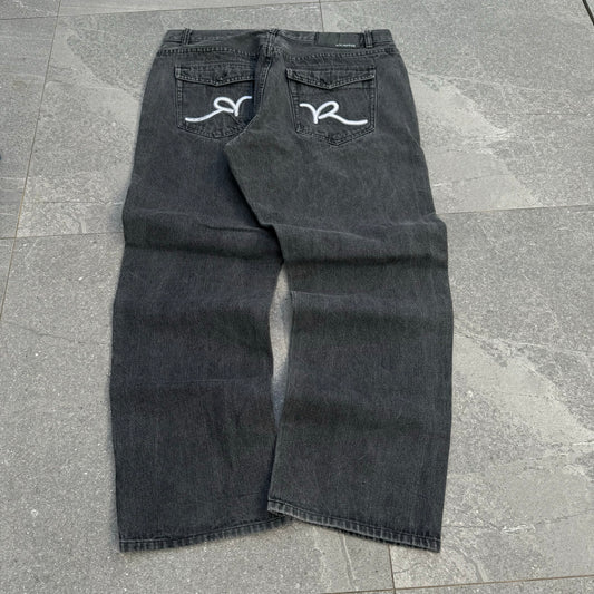fat rocawear jeans - 40x32”