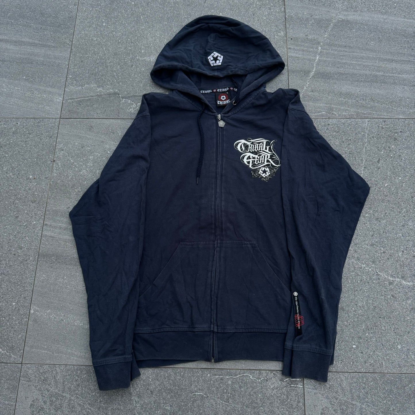 tribal hoodie - M