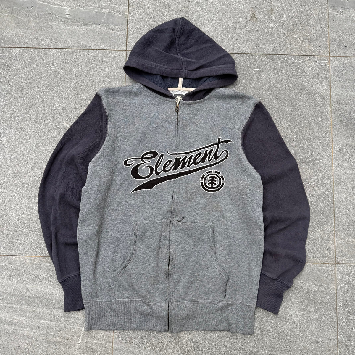 cleanest element embroidered zip - S/M