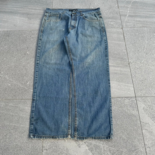 rocaaaaawear jeans - 38x31”