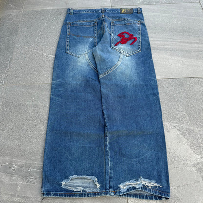 someone took a bite out the heel of these lmfao 38x32”